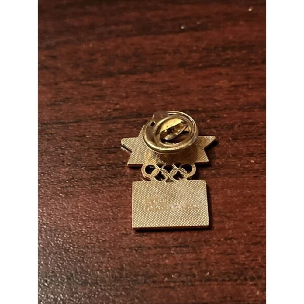 1984‎ Los Angeles Olympics Team USA Budget Rental Cars Lapel Hat Pin